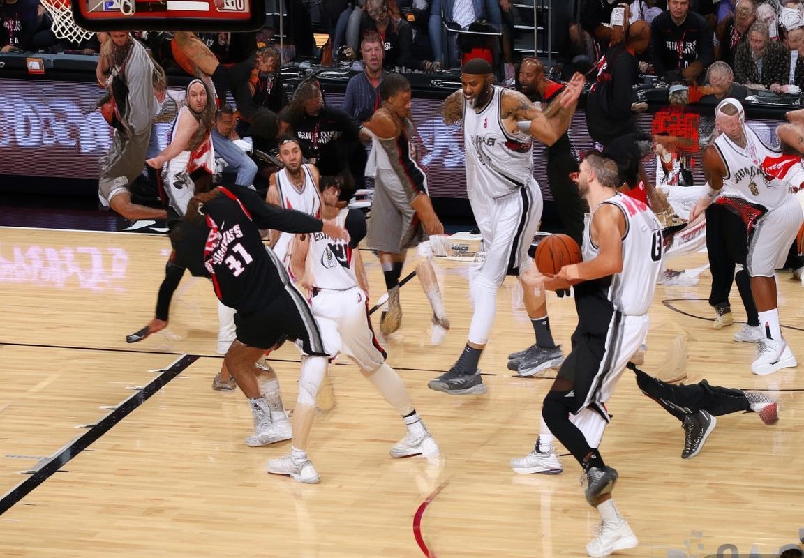 2015年NBA季后赛：马刺VS开拓者 经验与活力巅峰对决回顾(图2)